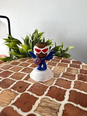 5/$20 Captain America McDonald's Disney 100 Year Anniversary Collectible Toy